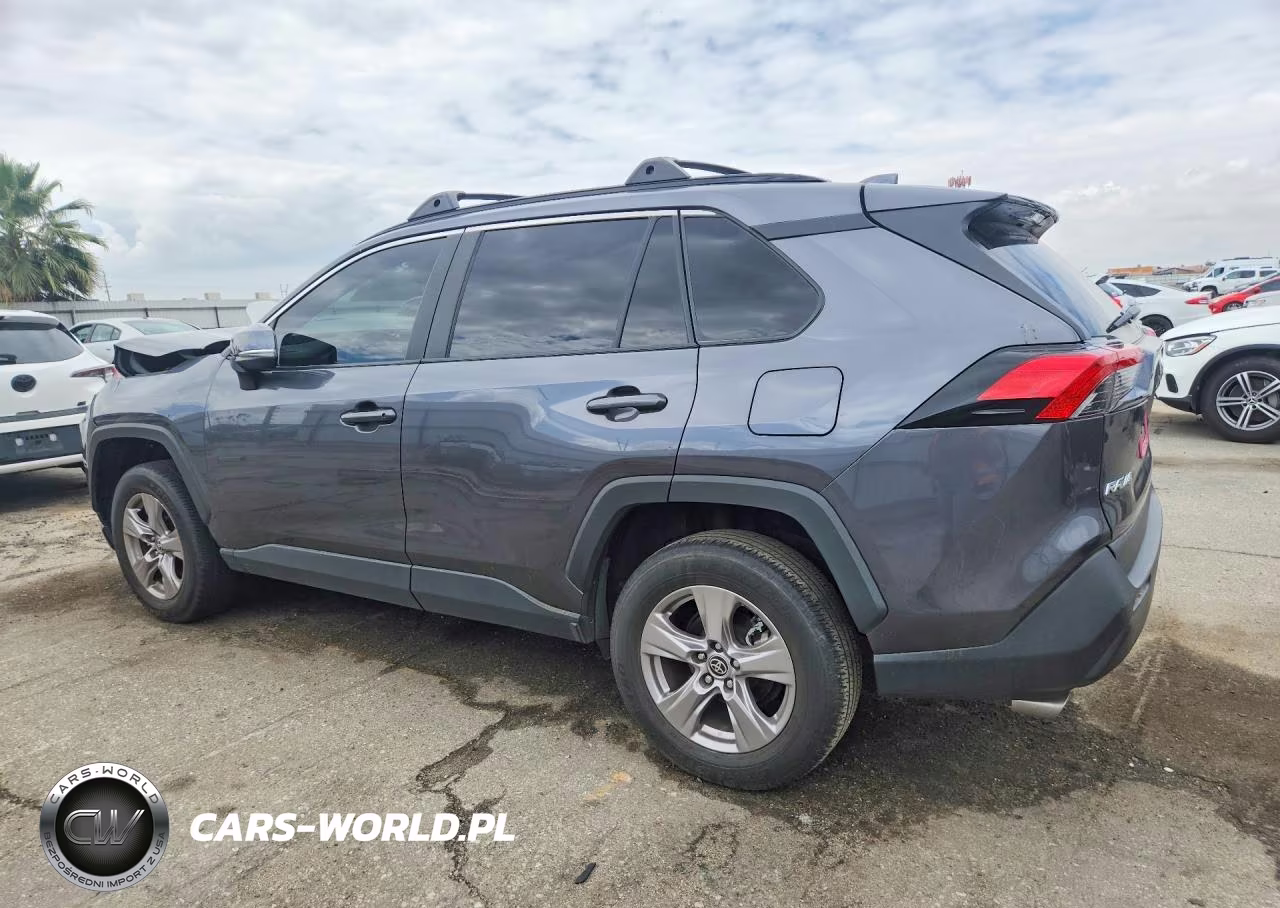 2022 Toyota Rav4 Xle VIN:2T3P1RFV9NC314379 - 2