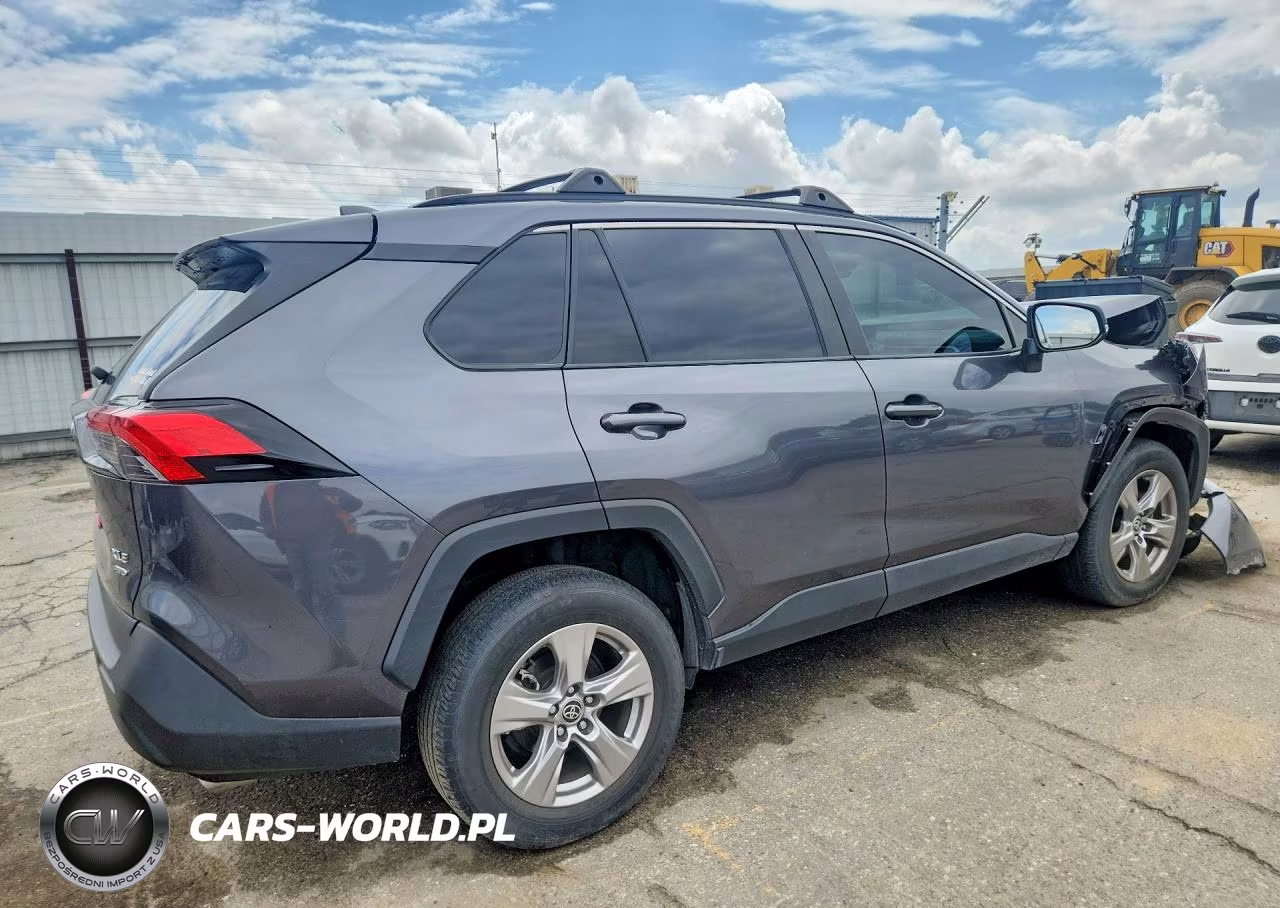 2022 Toyota Rav4 Xle VIN:2T3P1RFV9NC314379 - 3