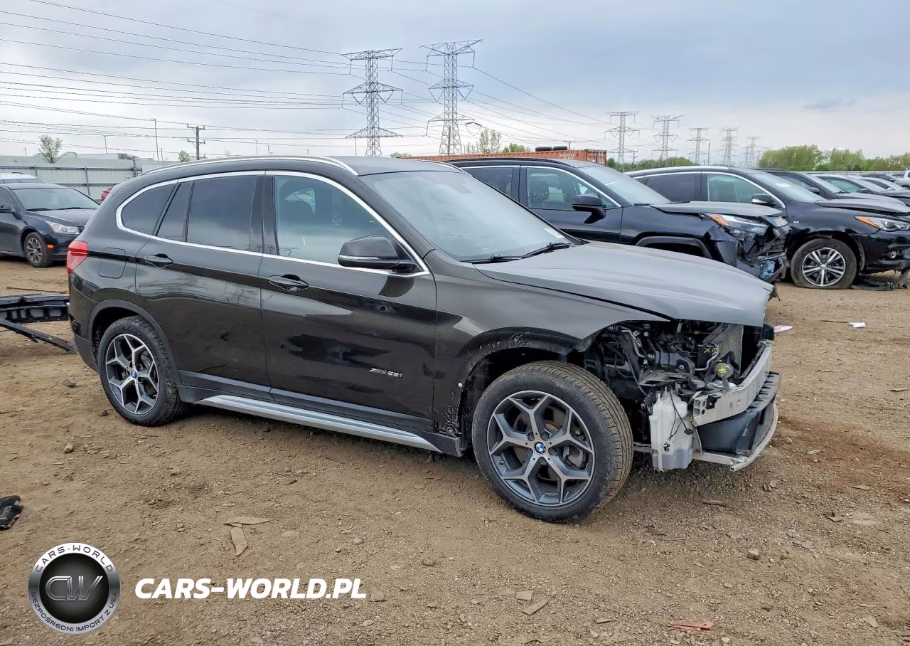 2017 BMW X1 xDrive28I VIN:WBXHT3C35H5F71067 - 4