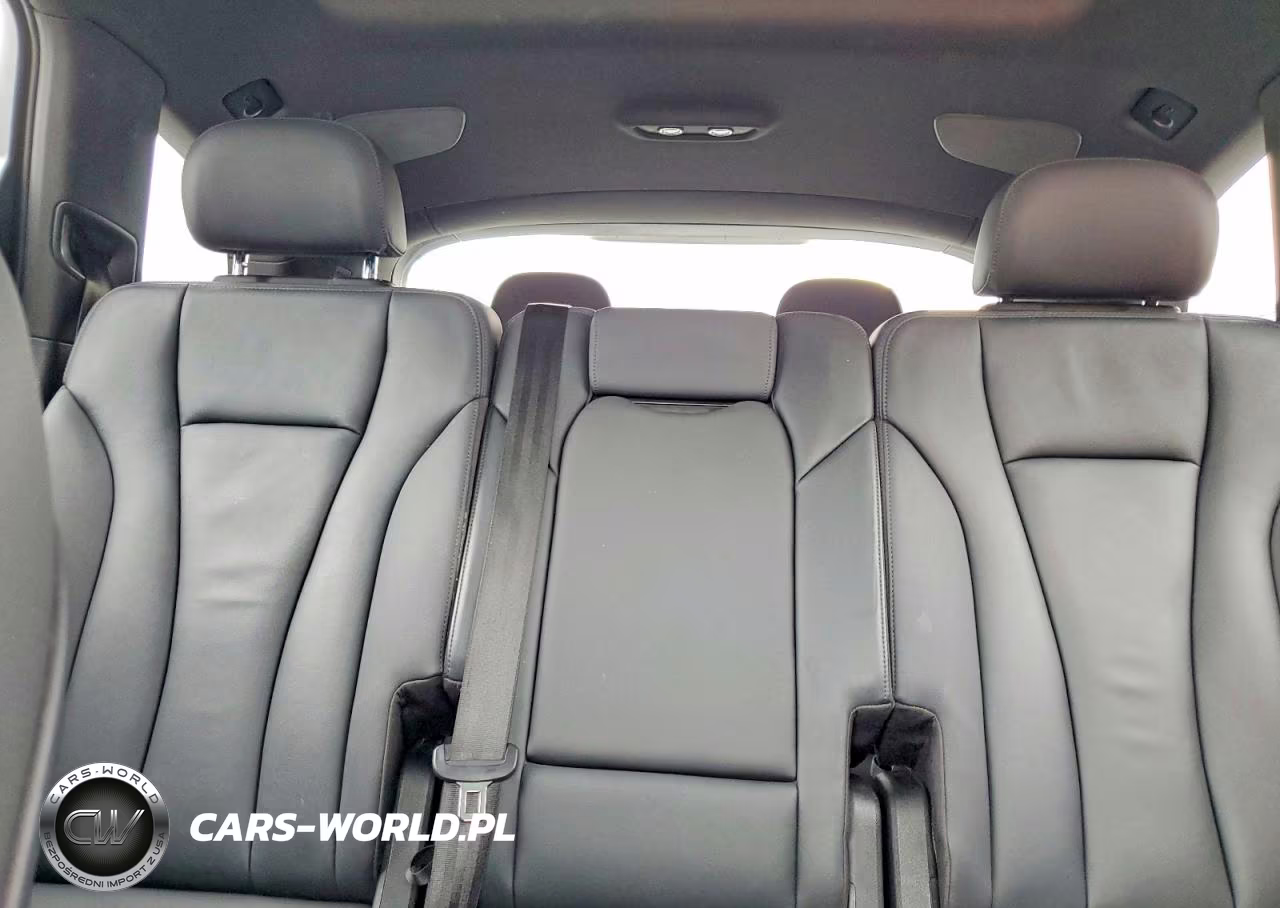 2021 Audi Q7 Premium Plus VIN:WA1LXAF73MD027785 - 10