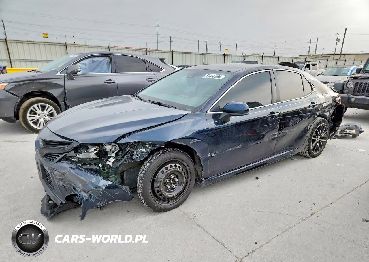 2021 Toyota Camry Se – zdjęcie 1 z 13