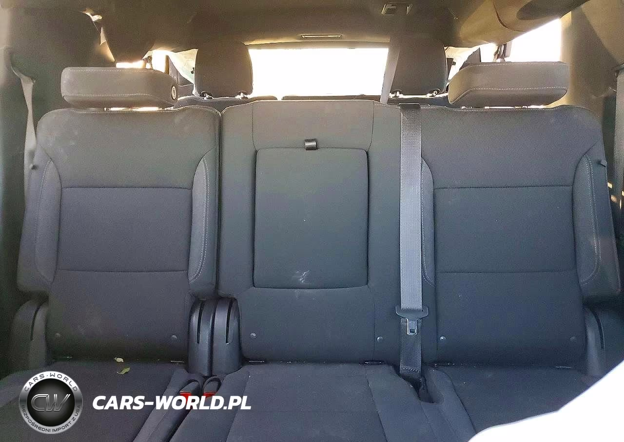 2024 Chevrolet Suburban K1500 Ls VIN:1GNSKBKD5RR165203 - 10