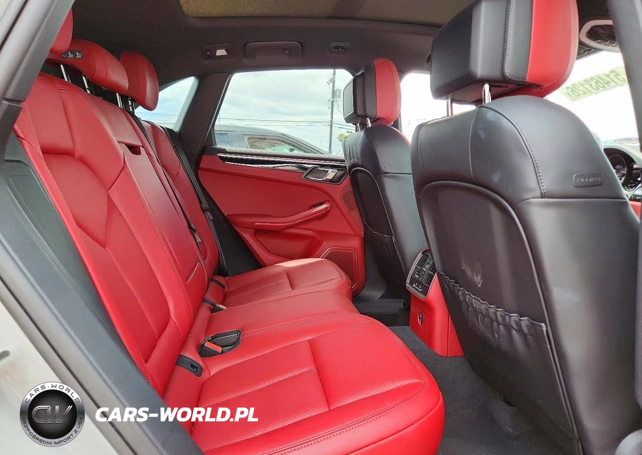 2024 Porsche Macan Base VIN:WP1AA2A5XRLB20180 - 11