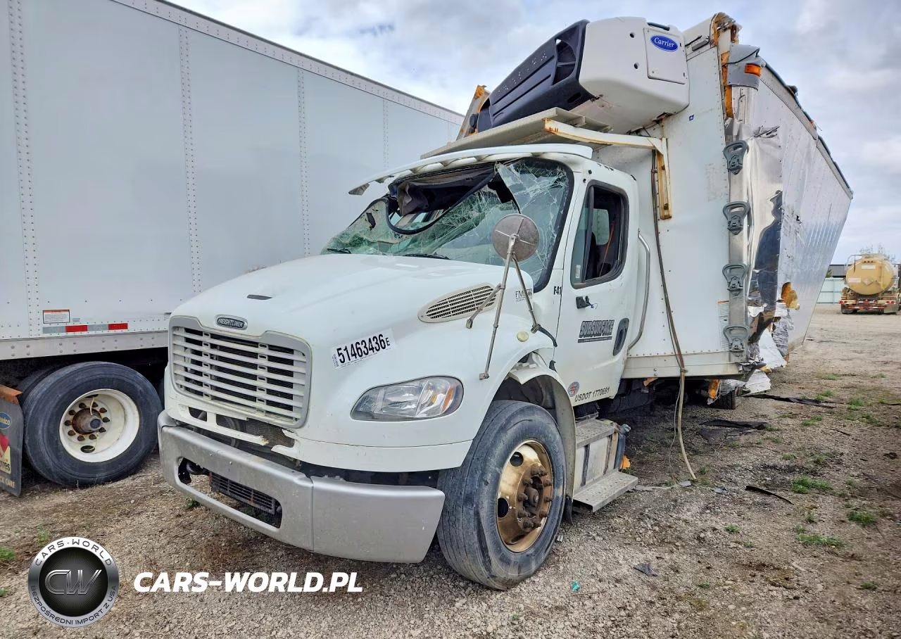 2014 Freightliner Business Class M2 Refrigerated Box Truck