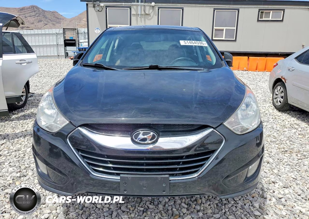 2011 Hyundai Tucson Limited VIN:KM8JUCAC2BU312122 - 5
