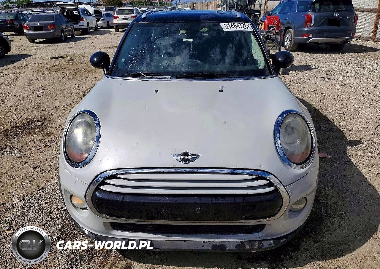 2015 Mini Cooper VIN:WMWXS5C57FT828743 - 5