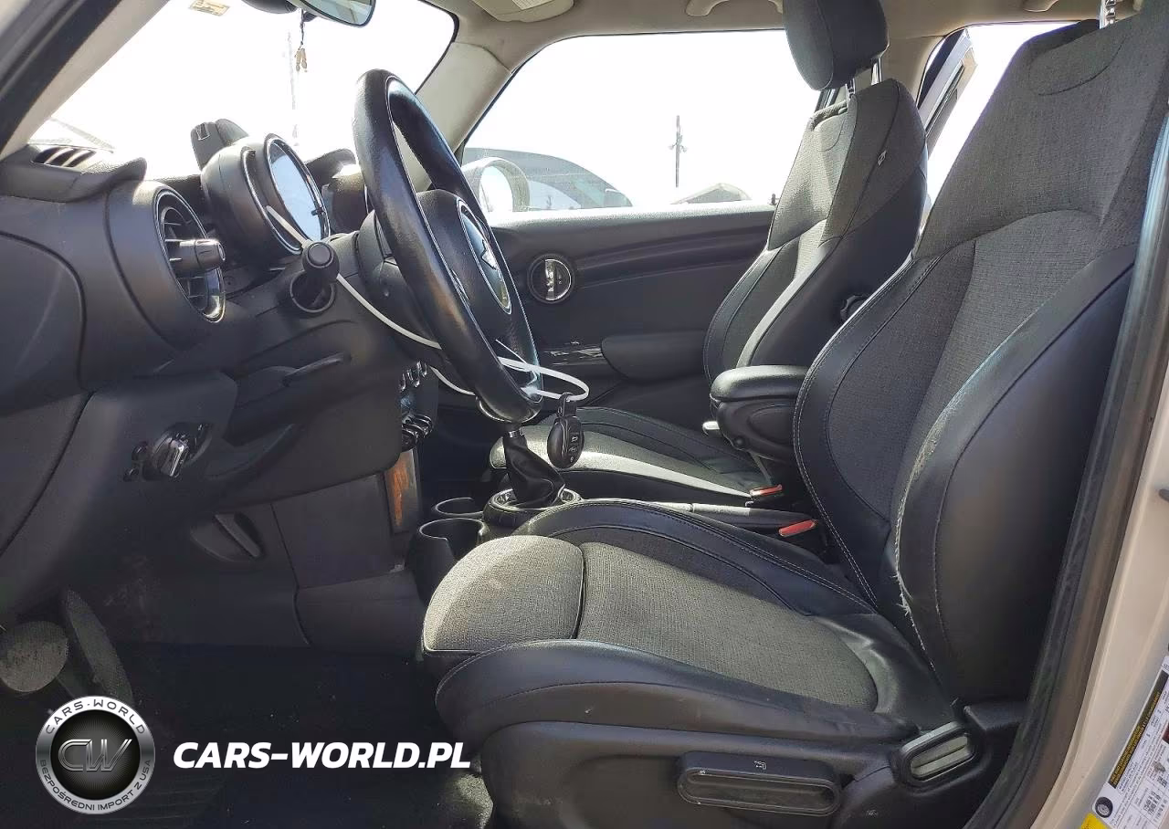 2015 Mini Cooper VIN:WMWXS5C57FT828743 - 7