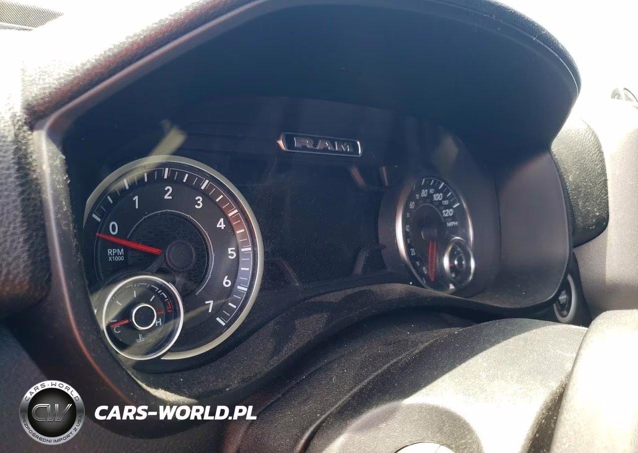 2019 Ram 3500 Tradesman VIN:3C63R3CJ6KG641474 - 8