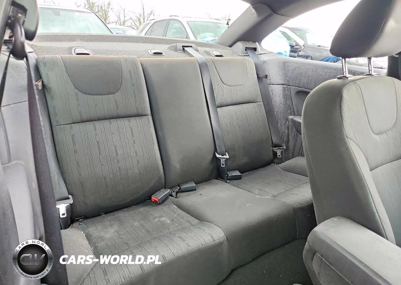 2008 Ford Focus Se VIN:1FAHP33N38W111342 - 10