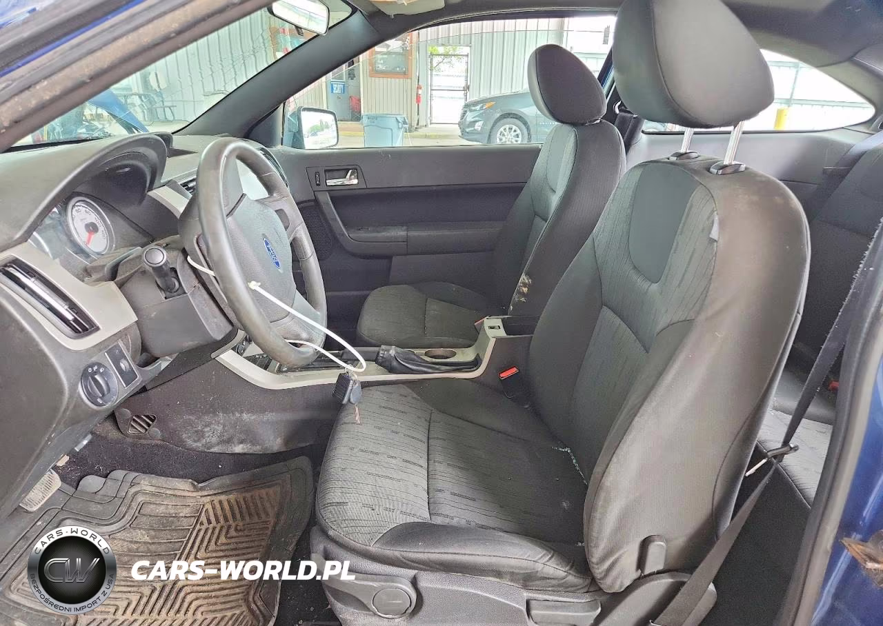 2008 Ford Focus Se VIN:1FAHP33N38W111342 - 7