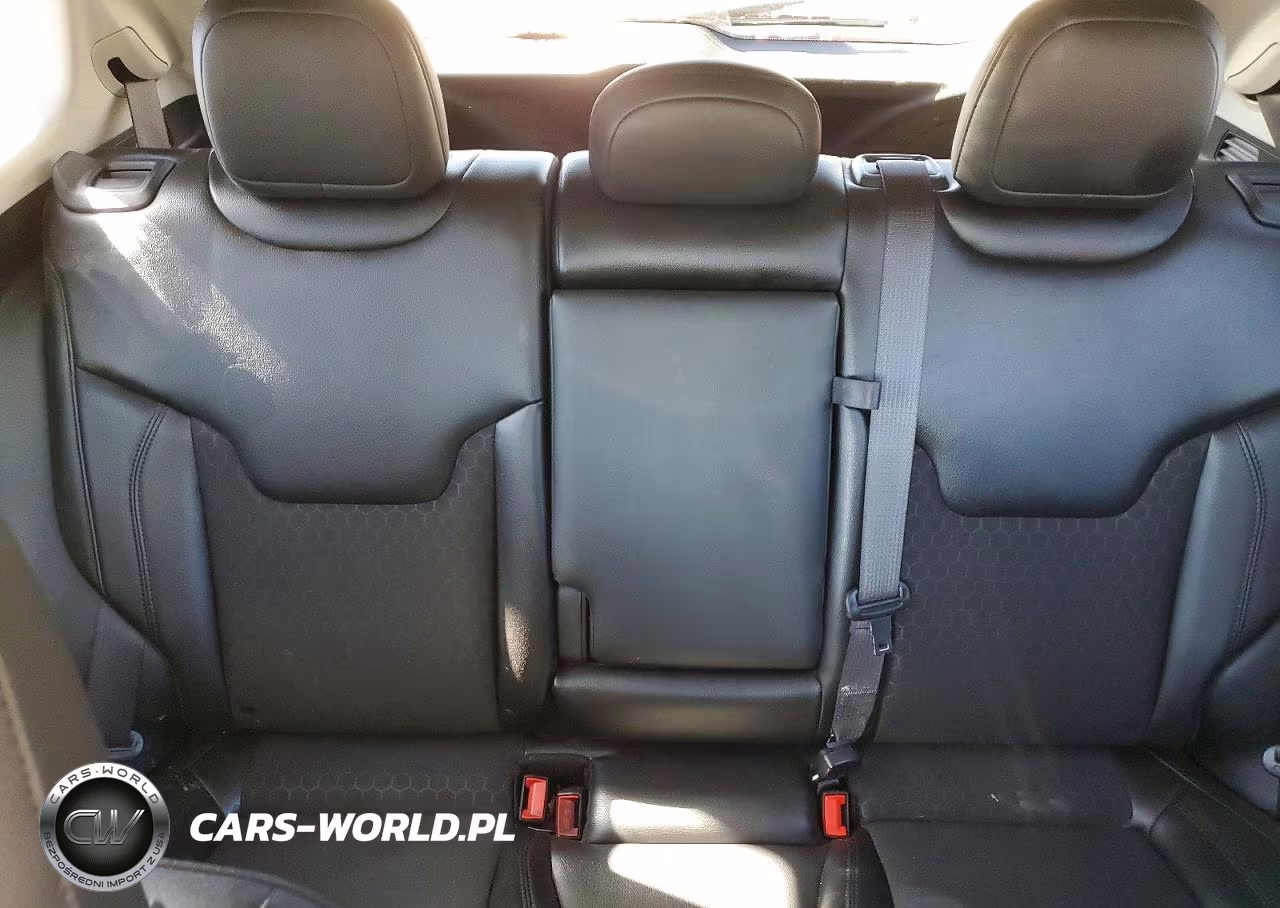 2021 Jeep Compass Latitude VIN:3C4NJDBB4MT561948 - 10