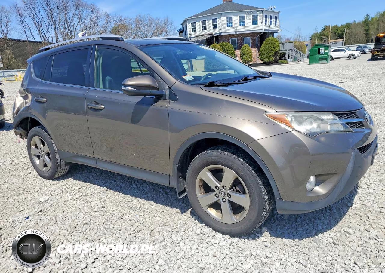2015 Toyota Rav4 Xle VIN:JTMRFREV1FD125136 - 4