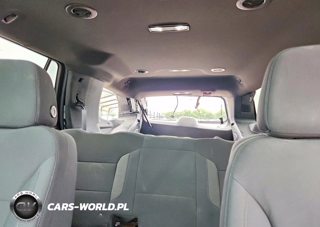2024 Chevrolet Tahoe C1500 VIN:1GNSCLED4RR300623 - 10