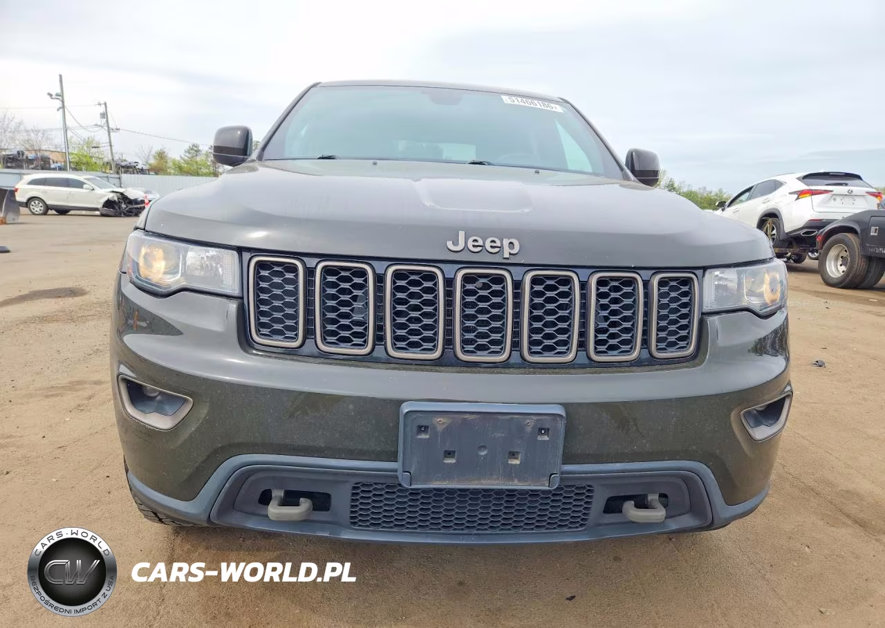 2016 Jeep Grand Cherokee Laredo VIN:1C4RJFAG4GC492964 - 5