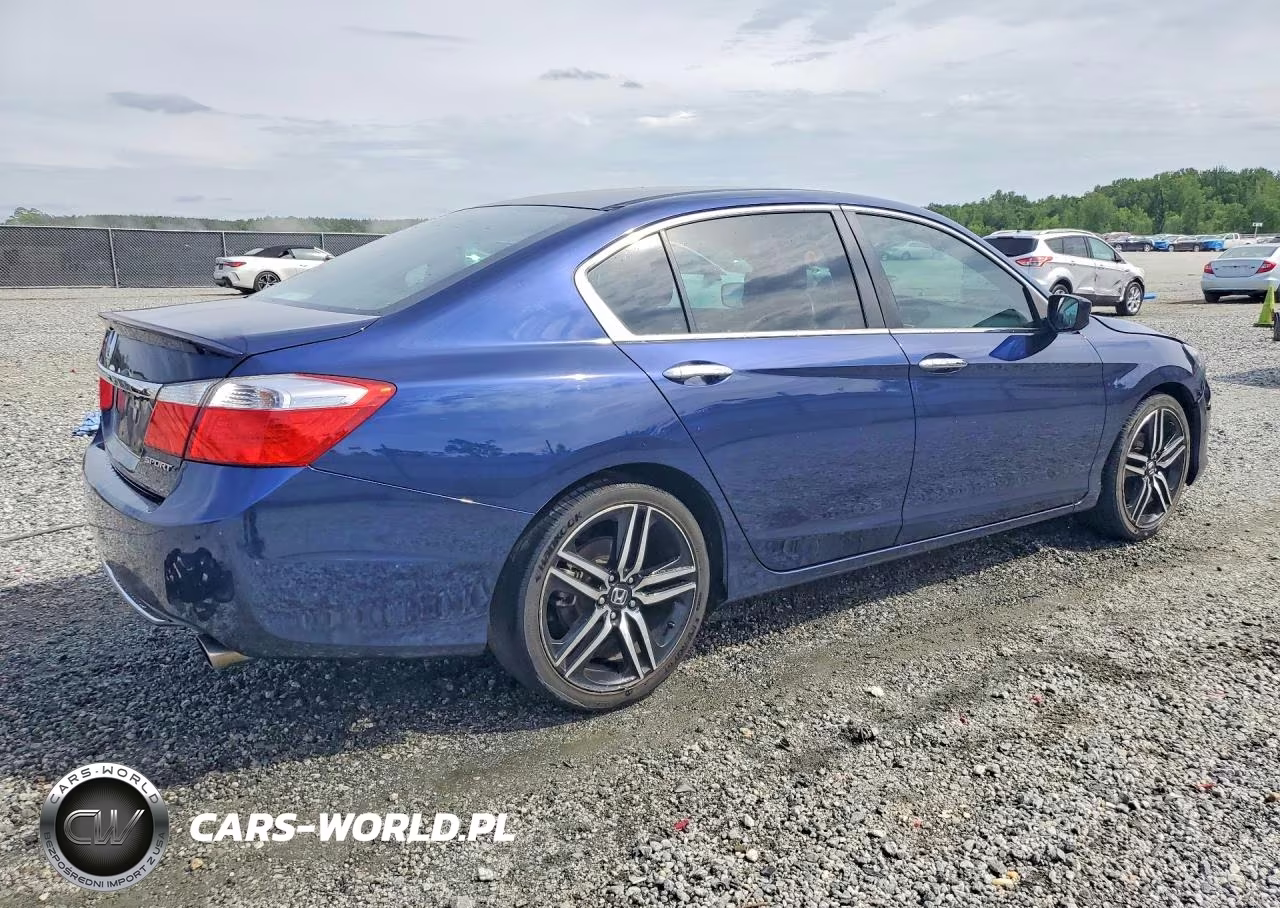 2015 Honda Accord Sport VIN:1HGCR2F5XFA203631 - 3