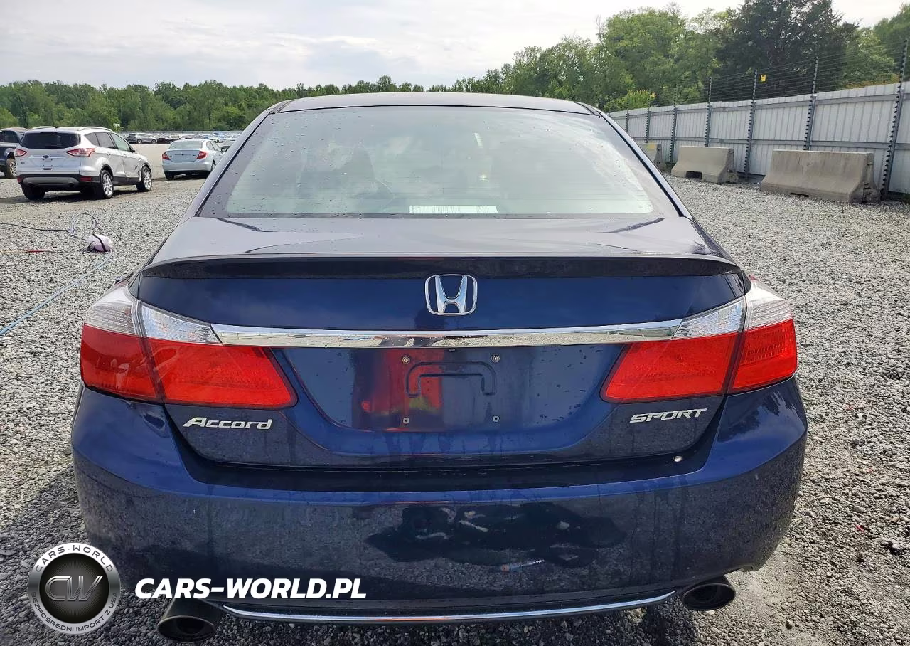2015 Honda Accord Sport VIN:1HGCR2F5XFA203631 - 6