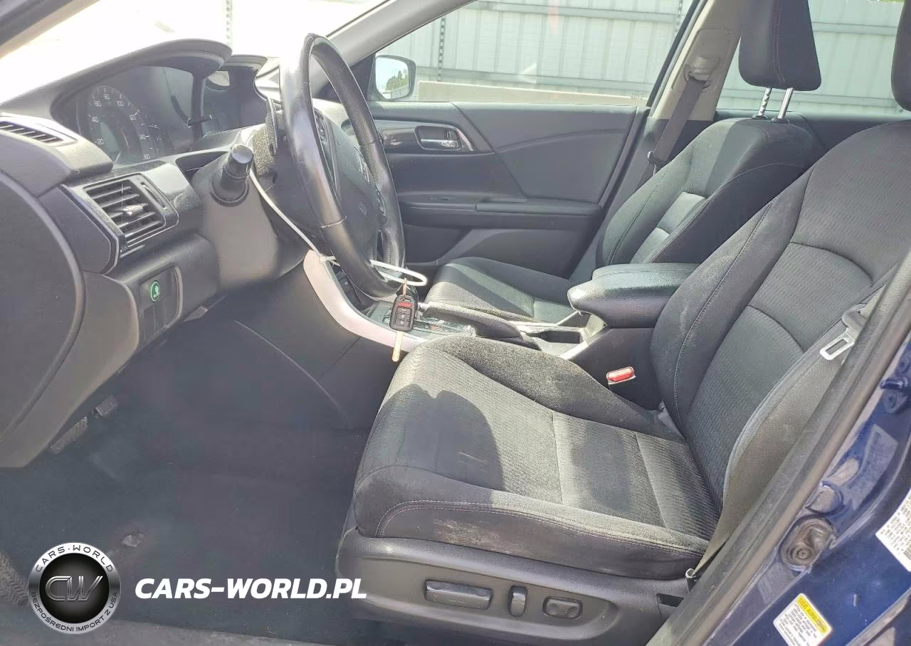 2015 Honda Accord Sport VIN:1HGCR2F5XFA203631 - 7