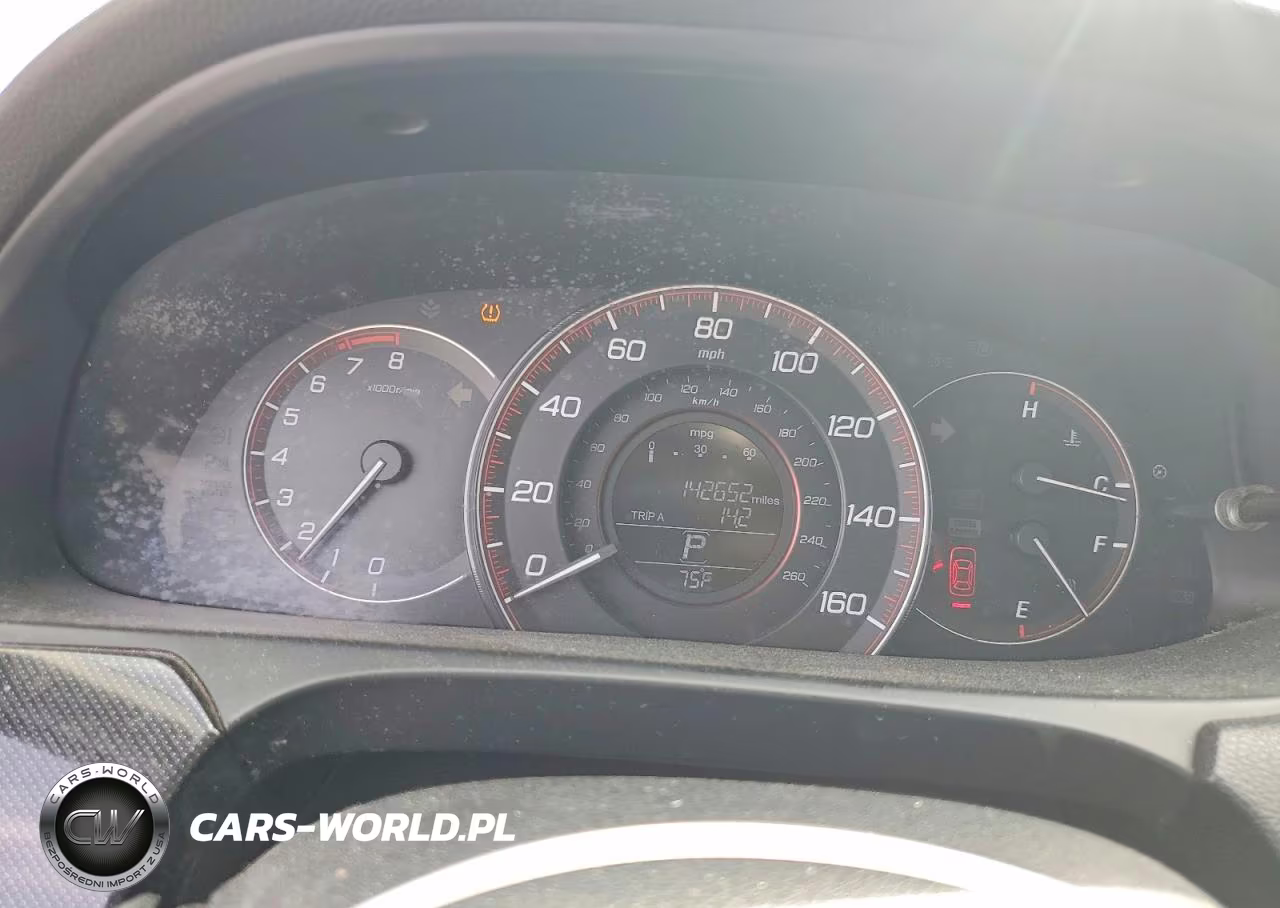 2015 Honda Accord Sport VIN:1HGCR2F5XFA203631 - 9