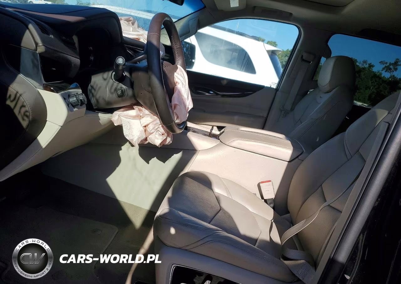 2017 Cadillac Escalade Luxury VIN:1GYS4BKJXHR228555 - 7