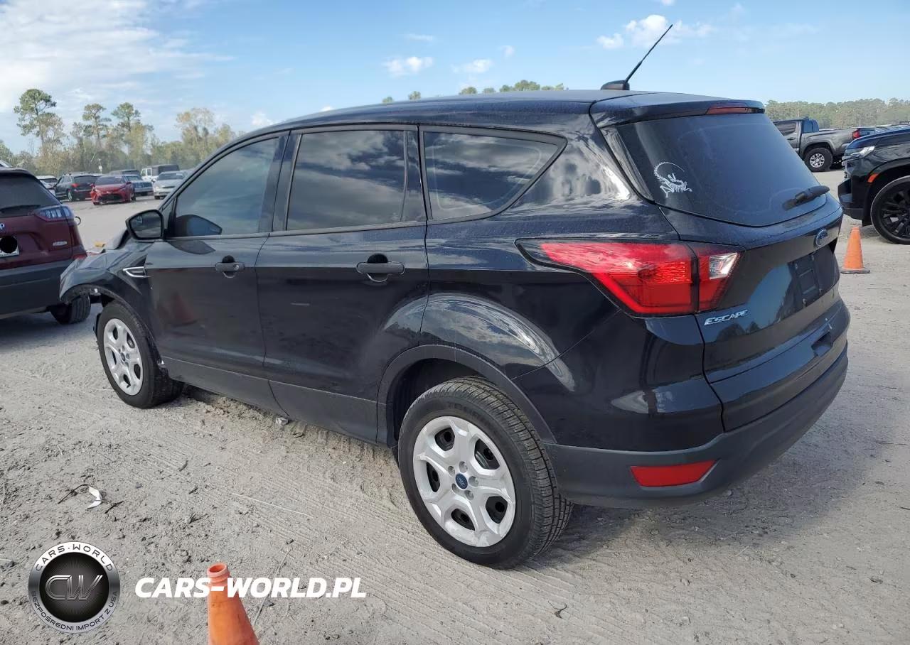 2019 Ford Escape S VIN:1FMCU0F71KUA62603 - 2