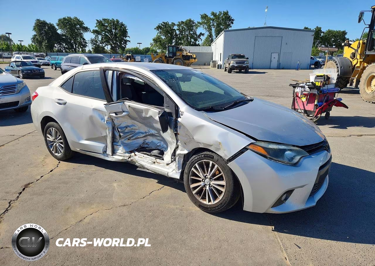 2015 Toyota Corolla Le Plus VIN:5YFBURHE6FP253226 - 4