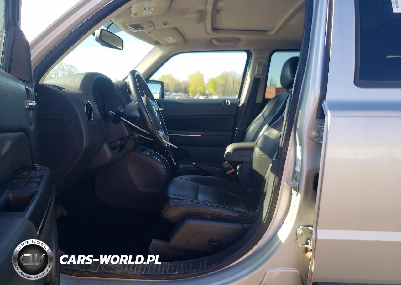 2012 Jeep Patriot Limited VIN:1C4NJRCB3CD558250 - 7