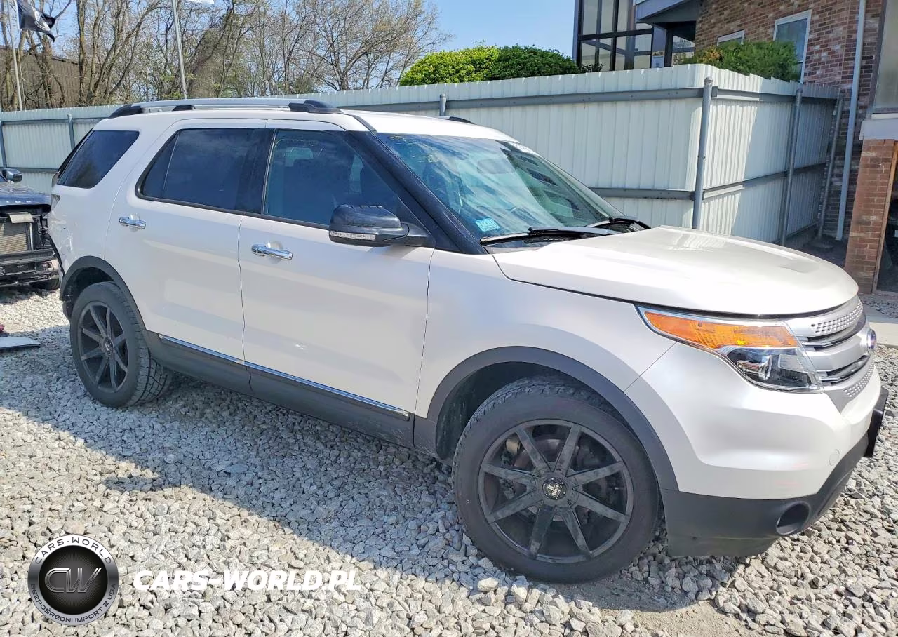 2013 Ford Explorer Xlt VIN:1FM5K8D80DGB10988 - 4