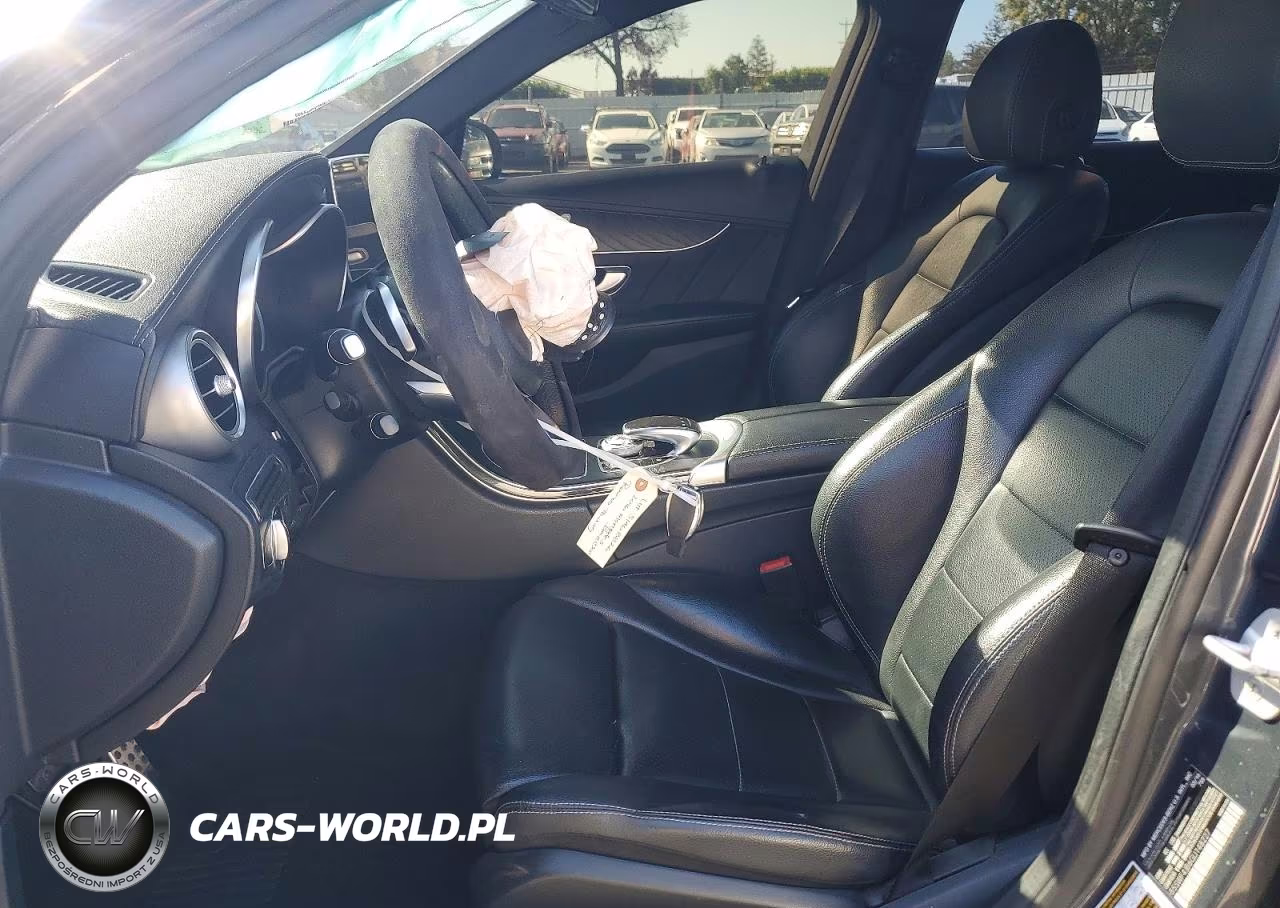 2016 Mercedes-Benz C 300 VIN:55SWF4JB6GU148227 - 7