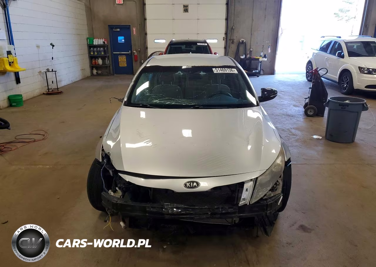 2013 Kia Optima Lx VIN:5XXGM4A76DG237117 - 5