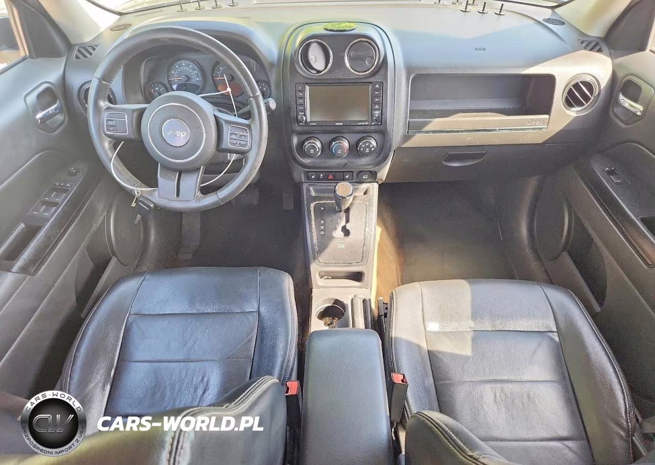 2016 Jeep Patriot Latitude VIN:1C4NJPFA9GD808443 - 8