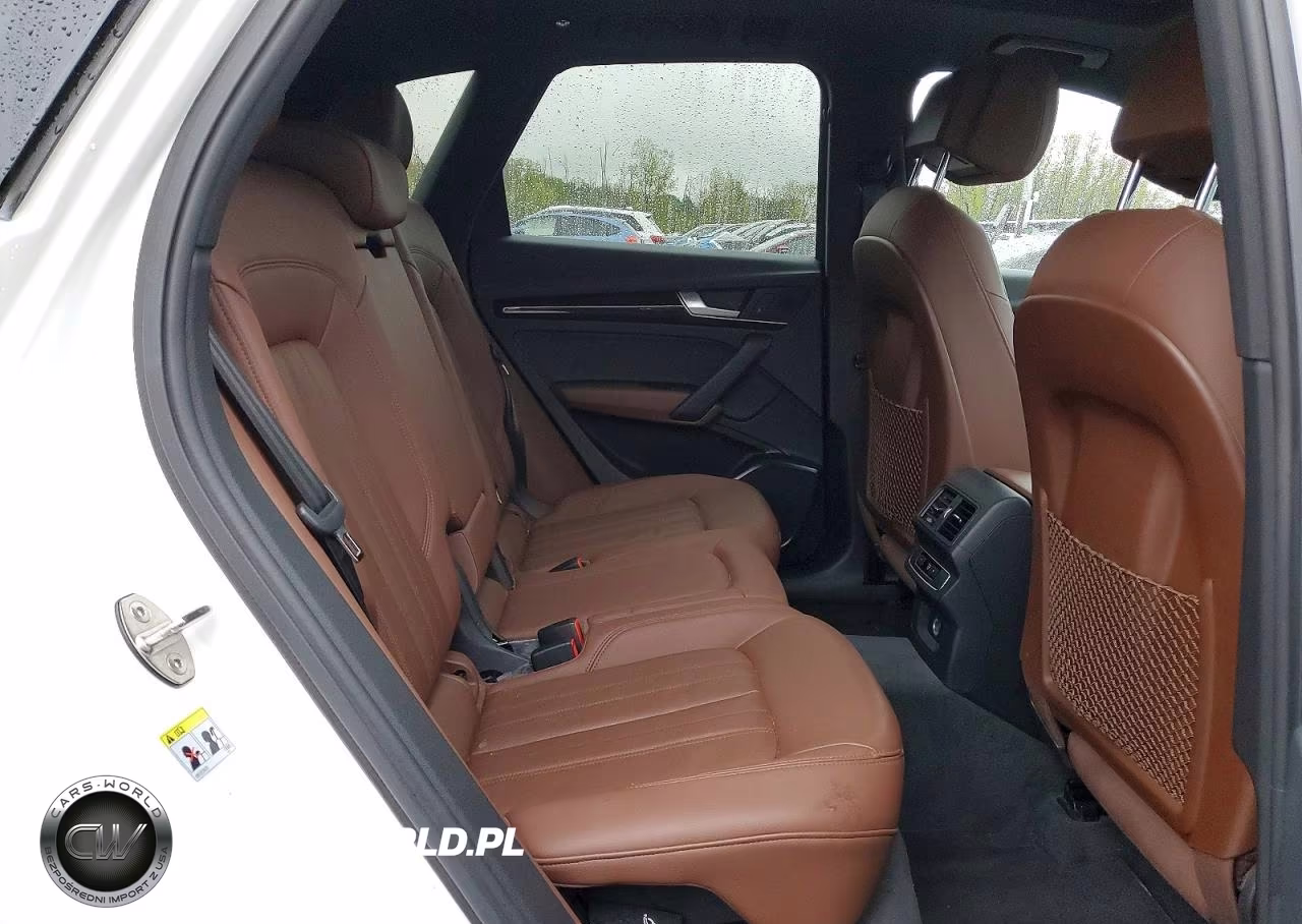 2020 Audi Q5 Premium VIN:WA1ANAFY0L2033348 - 11