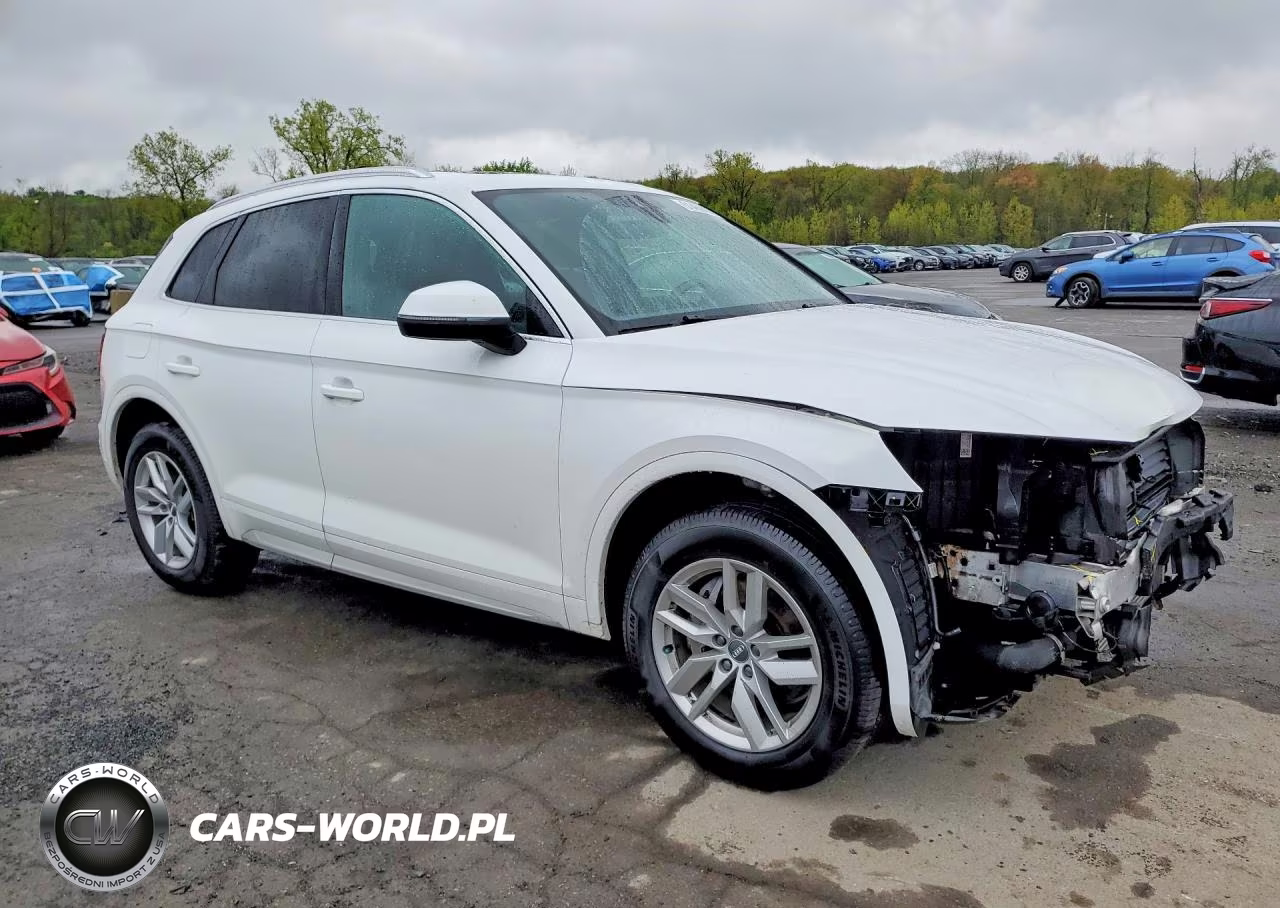 2020 Audi Q5 Premium VIN:WA1ANAFY0L2033348 - 4