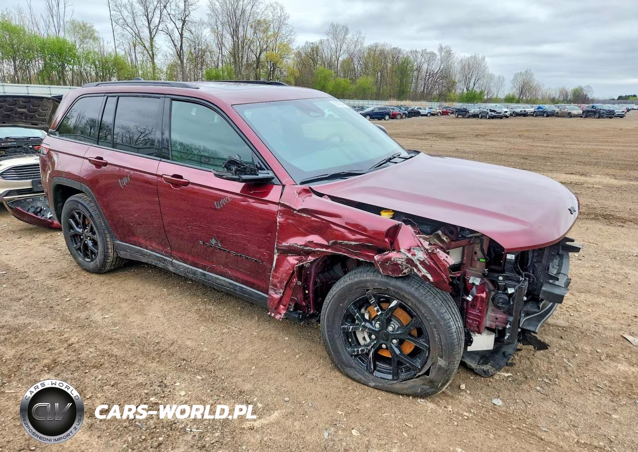 2025 Jeep Grand Cherokee Laredo VIN:1C4RJHAG9SC357693 - 4