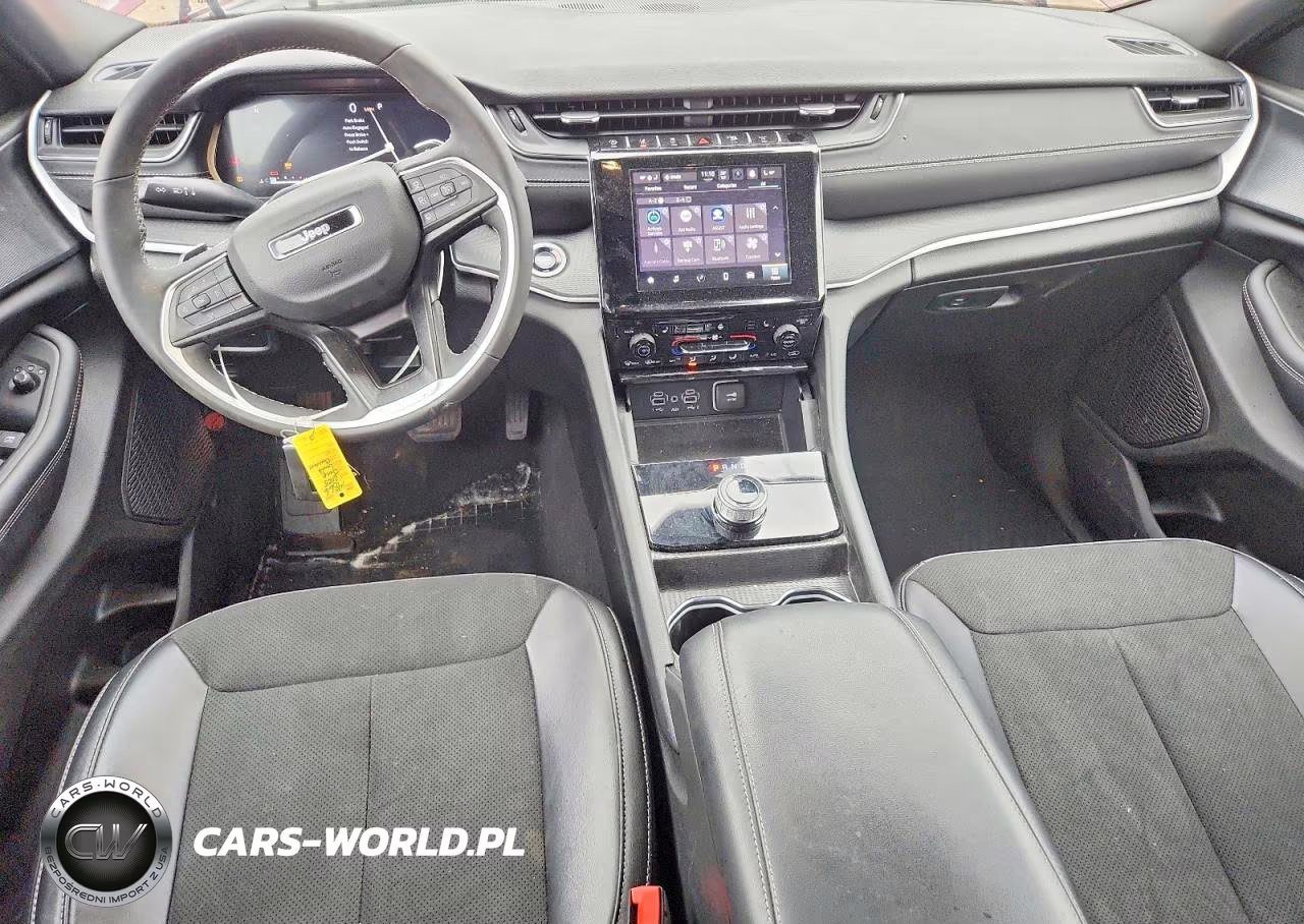 2025 Jeep Grand Cherokee Laredo VIN:1C4RJHAG9SC357693 - 8
