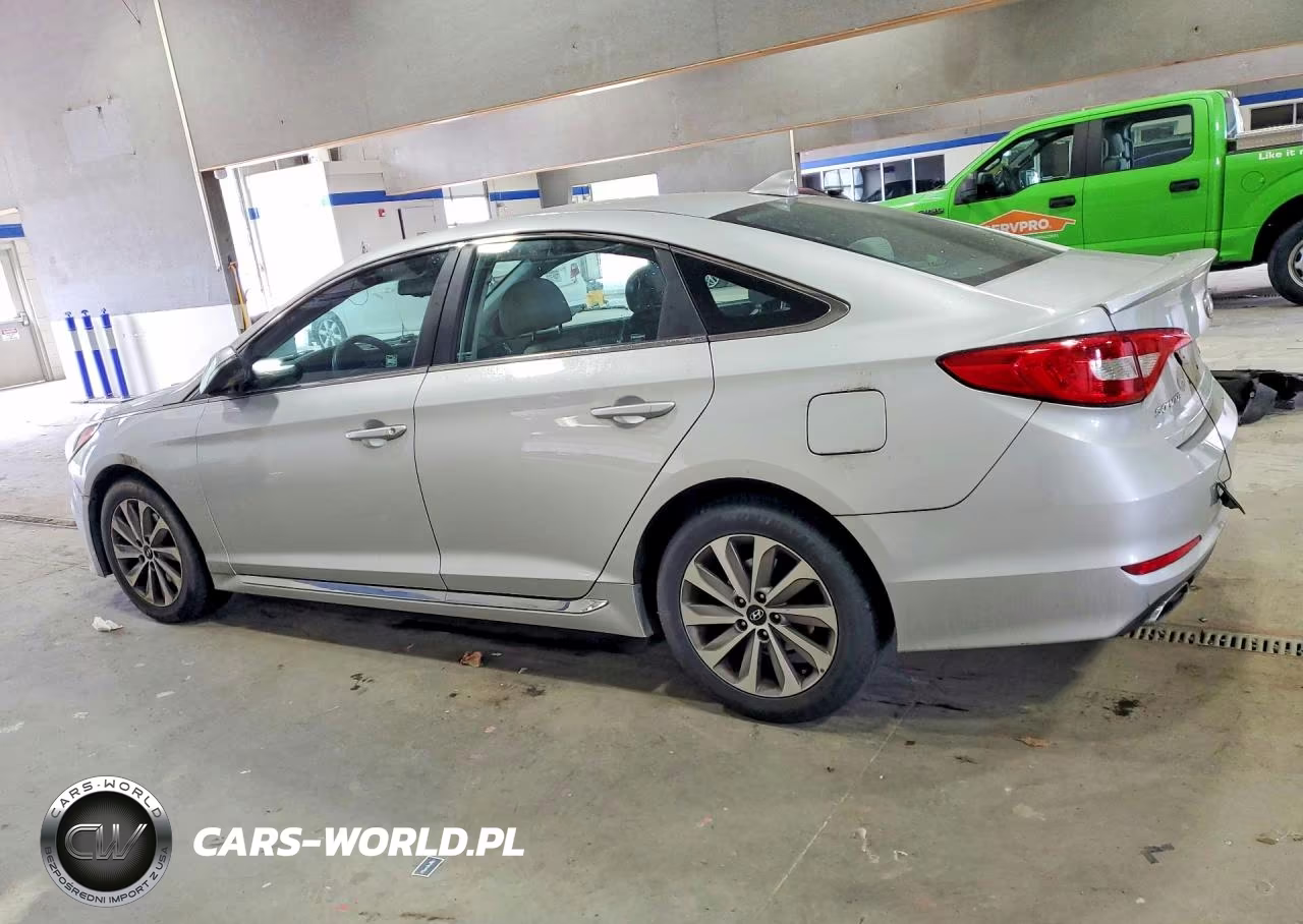 2015 Hyundai Sonata Sport VIN:5NPE34AF2FH159220 - 2