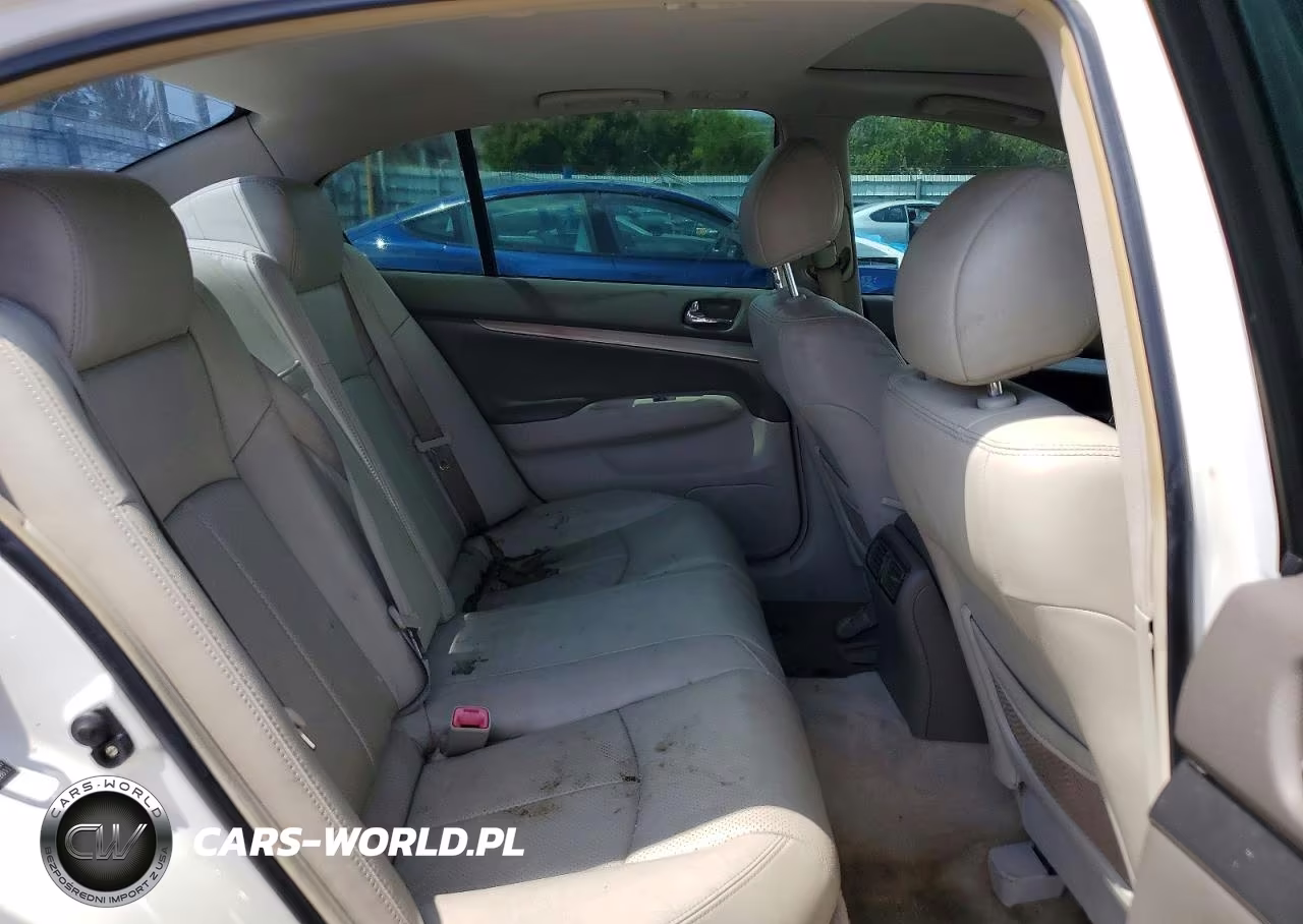 2015 Infiniti Q40 Base VIN:JN1CV6AR0FM522811 - 10