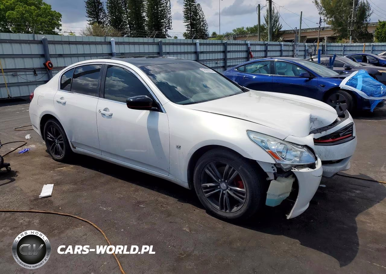 2015 Infiniti Q40 Base VIN:JN1CV6AR0FM522811 - 4