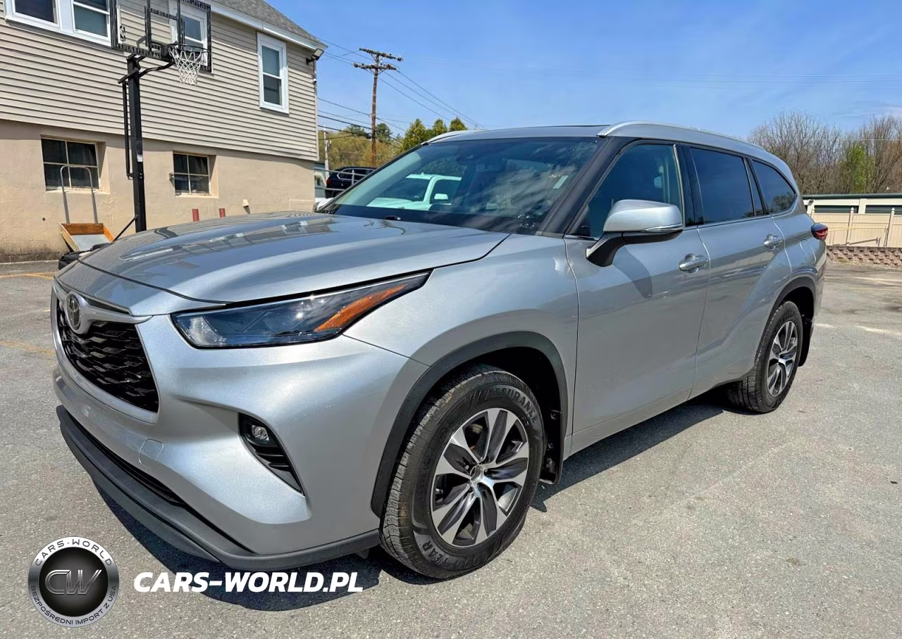2022 Toyota Highlander Xle
