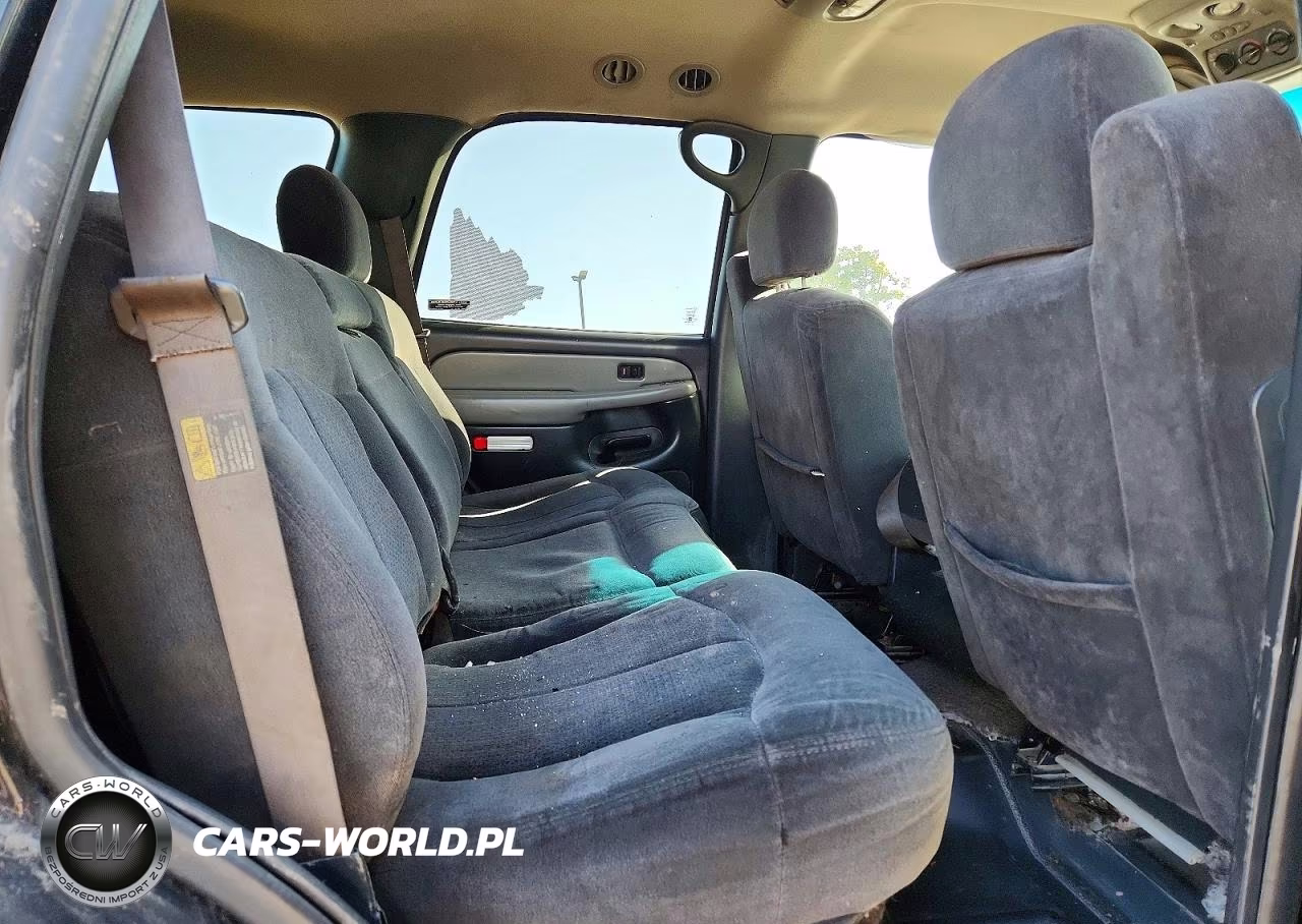 2002 Chevrolet Tahoe C1500 VIN:1GNEC13T22J168090 - 11