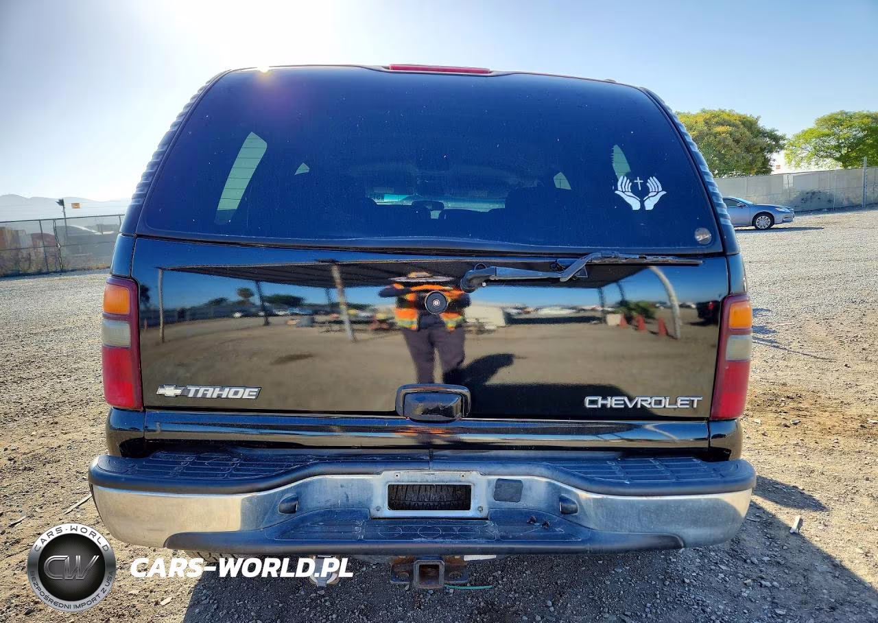 2002 Chevrolet Tahoe C1500 VIN:1GNEC13T22J168090 - 6