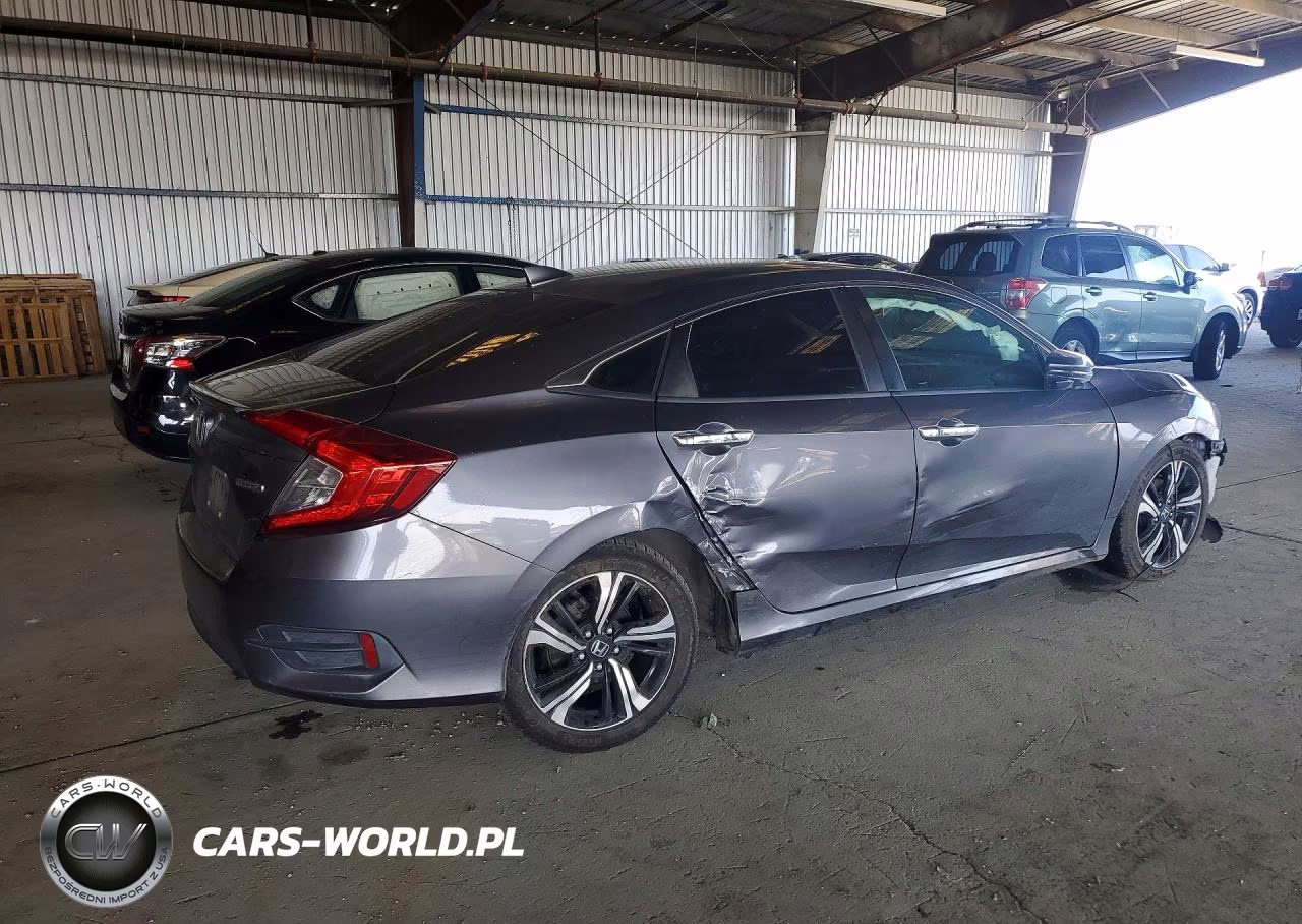 2016 Honda Civic Touring VIN:2HGFC1F95GH636594 - 3