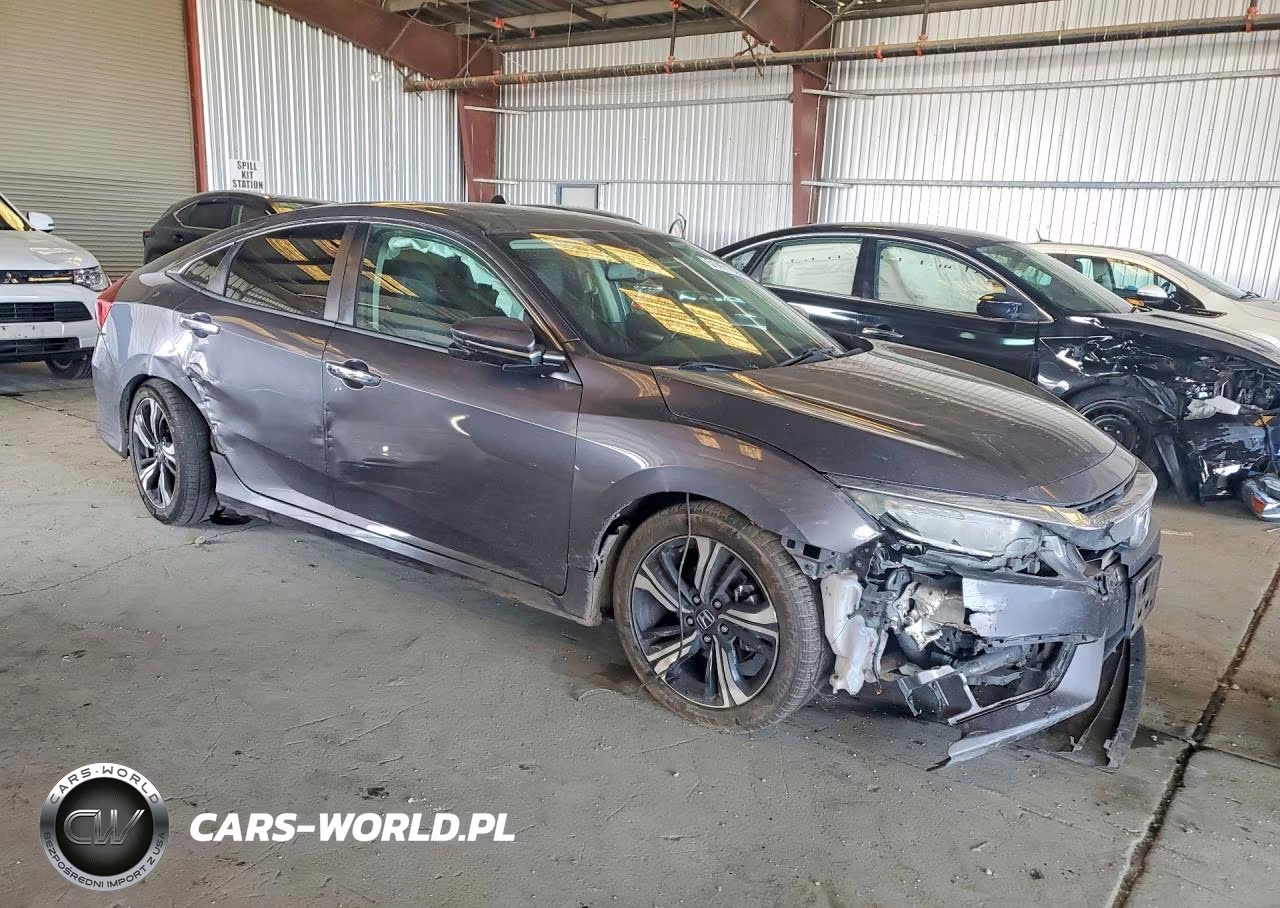 2016 Honda Civic Touring VIN:2HGFC1F95GH636594 - 4