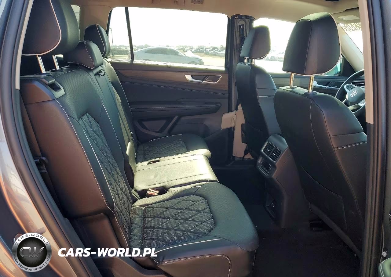 2024 Volkswagen Atlas Sel Premium R-Line VIN:1V2FR2CA4RC520289 - 11