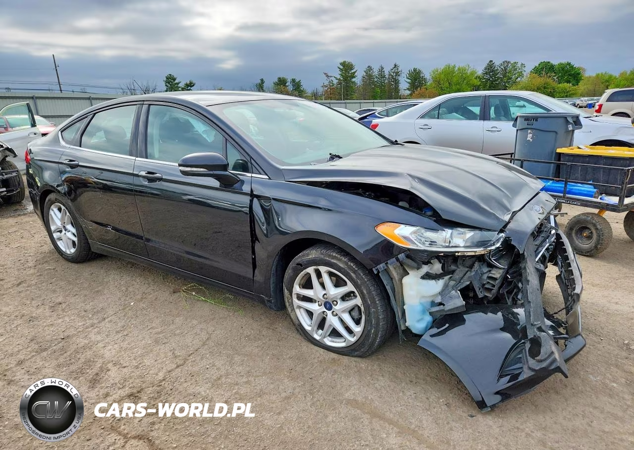 2015 Ford Fusion Se VIN:1FA6P0HD2F5100616 - 4