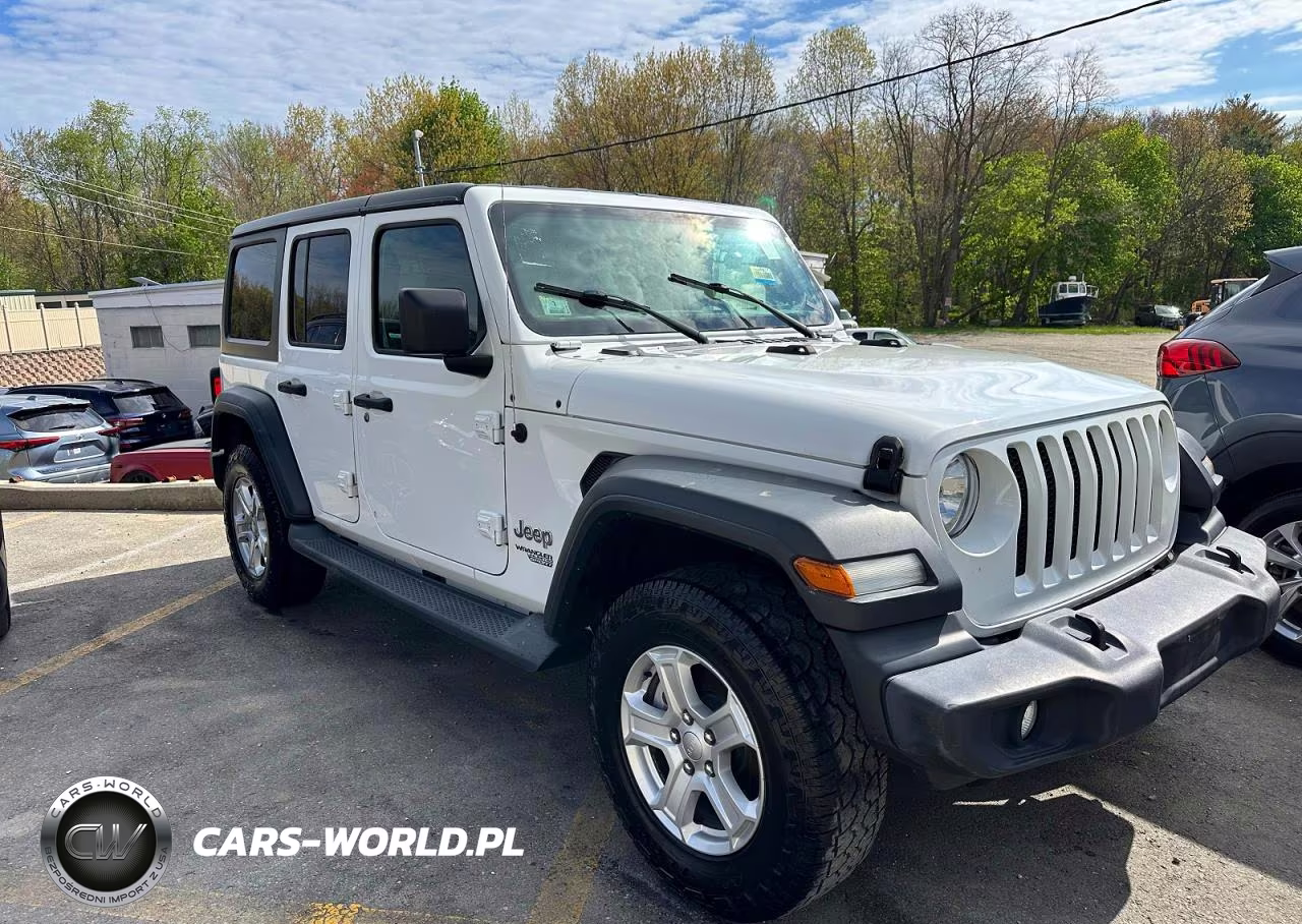 2018 Jeep Wrangler Unlimited Sport VIN:1C4HJXDG5JW162480 - 4