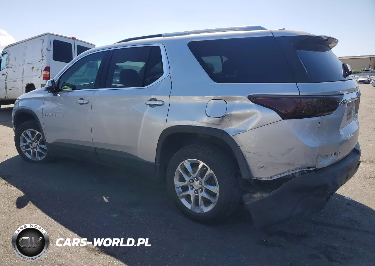 2018 Chevrolet Traverse Lt VIN:1GNERGKW2JJ238005 - 2