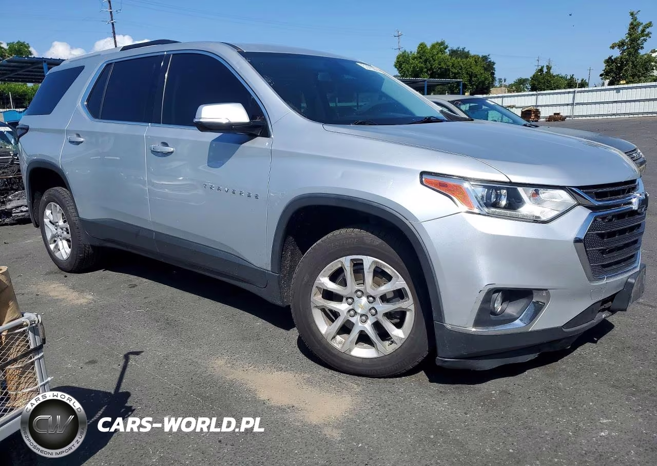 2018 Chevrolet Traverse Lt VIN:1GNERGKW2JJ238005 - 4
