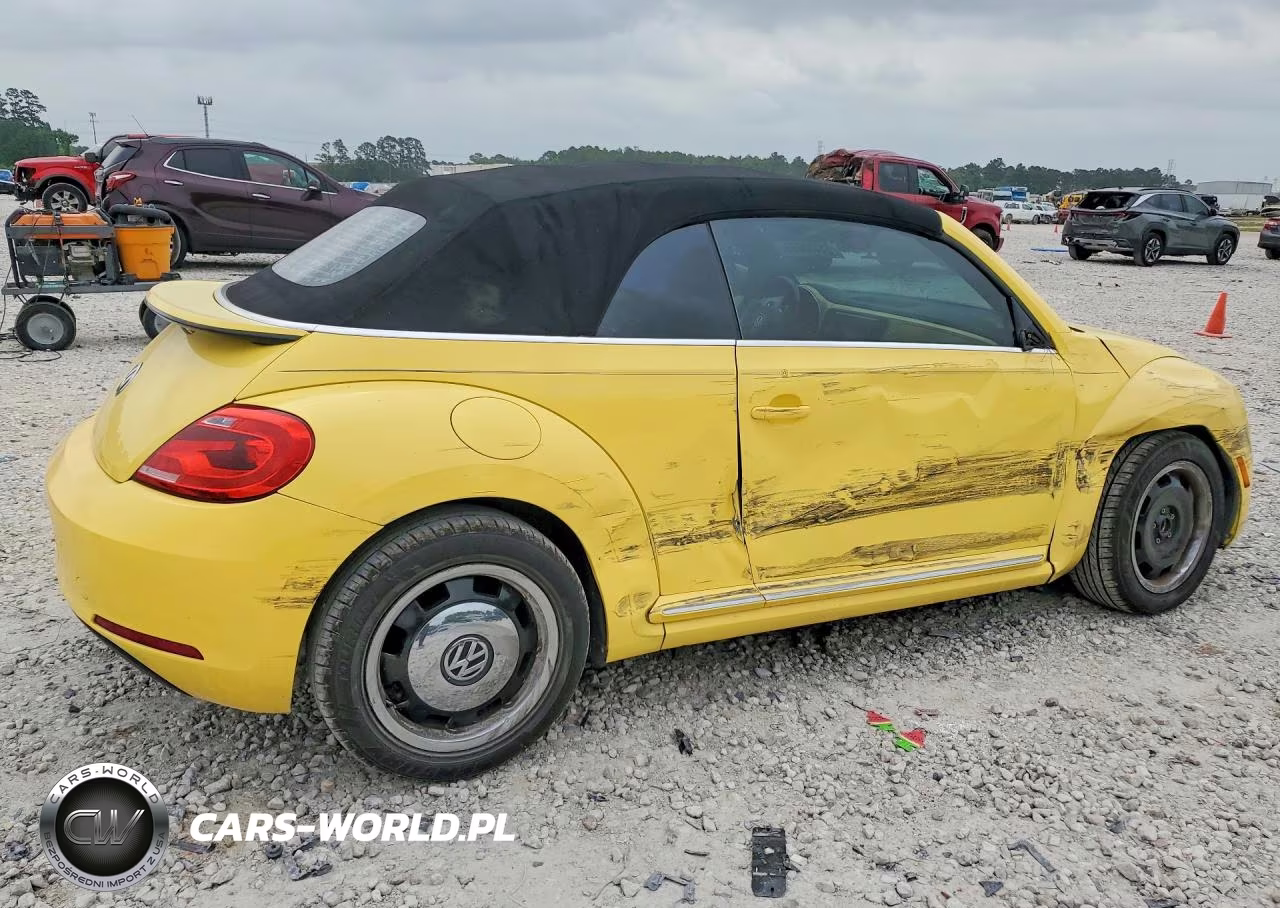 2013 Volkswagen Beetle VIN:3VW5X7ATXDM809623 - 3