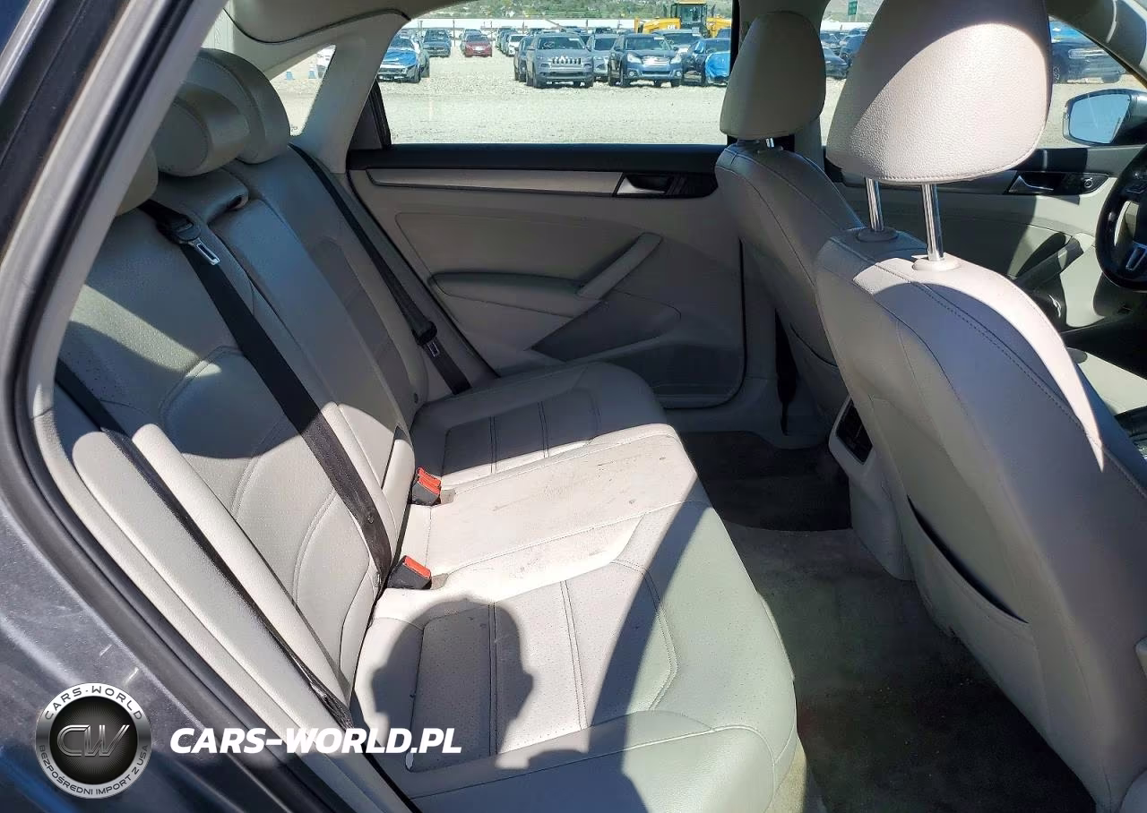 2014 Volkswagen Passat Se VIN:1VWBT7A36EC084507 - 10