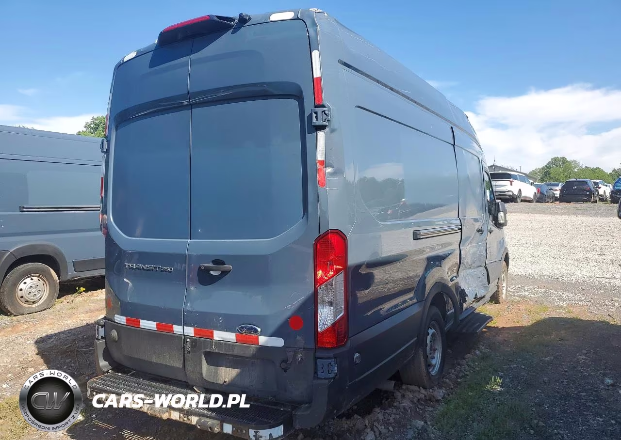 2021 Ford Transit 250 Delivery Van VIN:1FTBR3X8XMKA45923 - 3